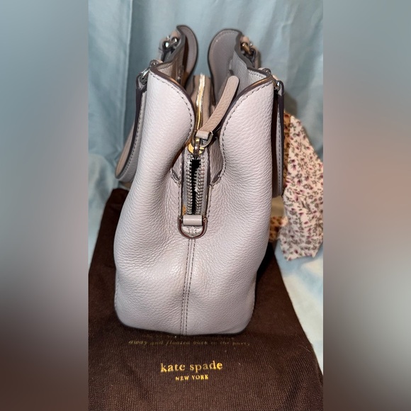Kate Spade Jackson Medium Triple
Compartment Satchel With Dust Bag - Picture 4 of 14